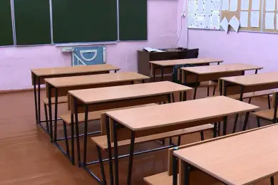Почему школы в «зеленых зонах» остаются частично закрытыми – ответ Минздрава Казахстана 