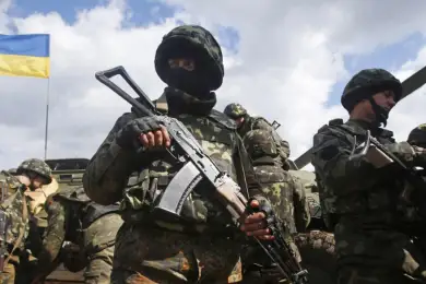 На Украине продлили военное положение до 25 апреля 