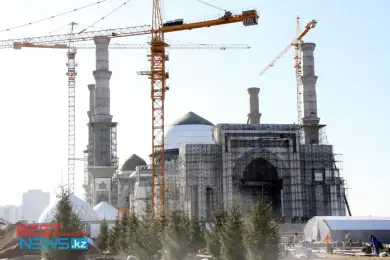 Как строили мечеть "Хазрет Султан" - уникальные архивные фото 