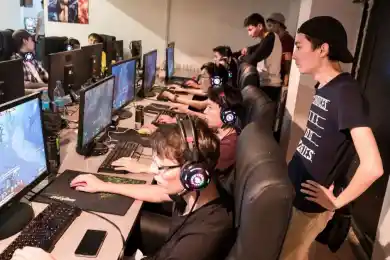 В Казахстане предложили запрет для детей на доступ в Интернет и к онлайн-играм