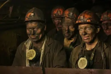 Для шахтеров определили два условия выхода на пенсию в 55 лет 