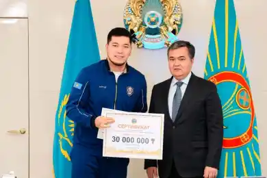 Санжар Ташкенбай и Айбек Оралбай получили 110 тыс долларов от акимата