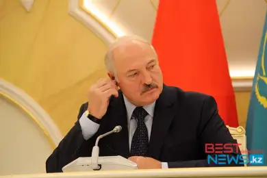  Лукашенко: Беларусь обсудит с Россией транзит казахстанской нефти  