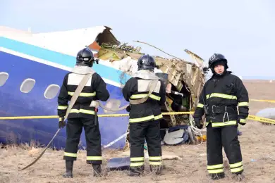 После падения самолета в Актау погибло, предварительно, 4 пассажира - акимат 