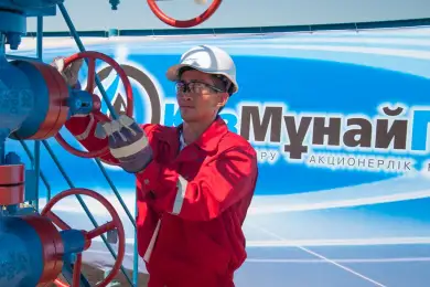КазМунайГаз и Лукойл планируют нефтедобычу в Мангистауской области – Мирзагалиев 