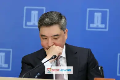 Как Олжас Бектенов отвечал на вопросы СМИ 