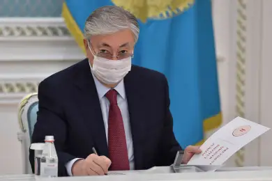 «Бір дыбыс – бір әріп»: Токаеву представили новый казахский алфавит на латинице 