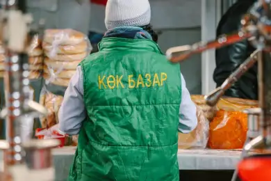 В Алматы закрывают торговые центры и рынки 