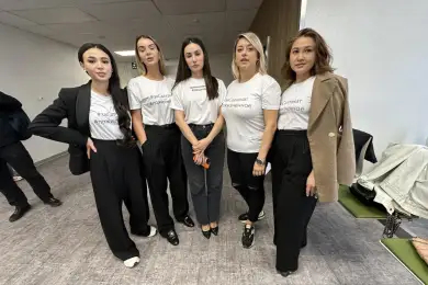 Адвокатам Бишимбаева не понравились футболки с надписью «За Салтанат. Пожизненное» 