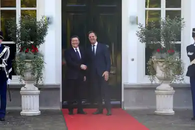 Аскар Мамин провел переговоры с Премьер-Министром Нидерландов Рютте