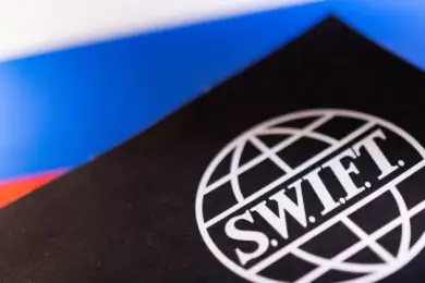 ЕС отключил от SWIFT семь российских банков 