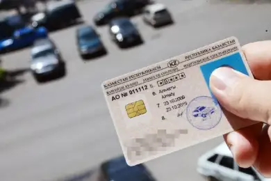 Не так быстро: когда Мажилис рассмотрит законопроект, разрешающий казахстанцам ездить без водительских документов 