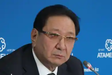 Депутат Жамалов: Правительство и Нацбанк играют в экономический пинг-понг