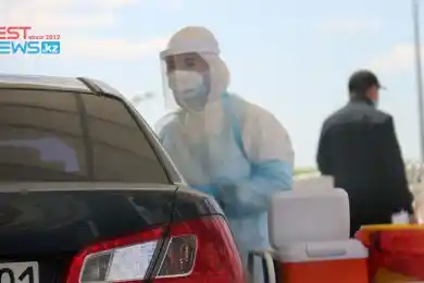 Президент Казахстана поручил выплатить компенсации семьям погибших медиков без расследований