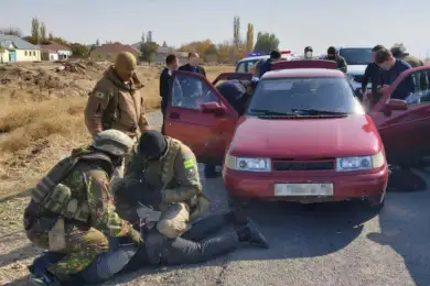 В Шымкенте сожгли таксиста: у задержанных нашли игрушечные пистолеты и арматуру 