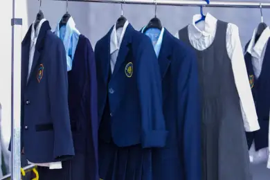 Цвет настроения – синий: в какой форме разрешили учиться казахстанским школьникам 