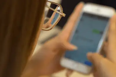 Минтруда: 42 500 тенге перечислят на мобильный баланс