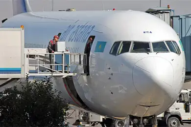 "Эйр Астана" оштрафовали за задержку рейсов 