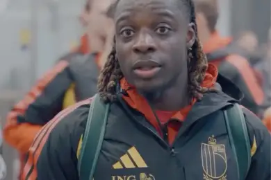 Сборная "красных дьяволов" прилетела в Астану 