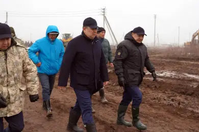 Вице-премьер Бозумбаев направляется в Атыраускую область 