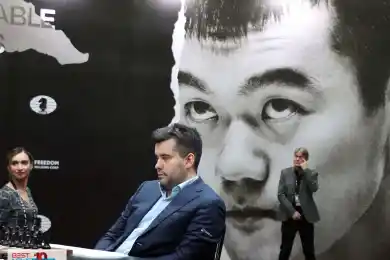 Непомнящий ближе Лижэня к шахматной короне даже после ничьи