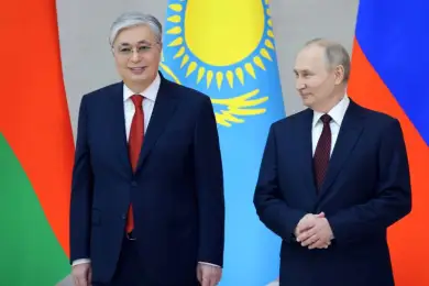 С уверенностью смотрю в будущее - Путин дал оценку отношениям с Казахстаном 