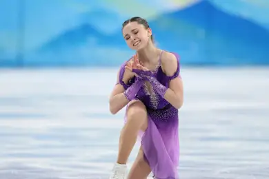 Россиянка Валиева выиграла короткую программу командного турнира на Олимпиаде-2022 
