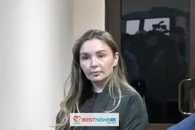 Супруга блогера Ерблата Жанабылова - Эльмира Толегенова прибыла в суд Астаны