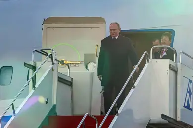 Путин последним из президентов стран СНГ прибыл в Астану 