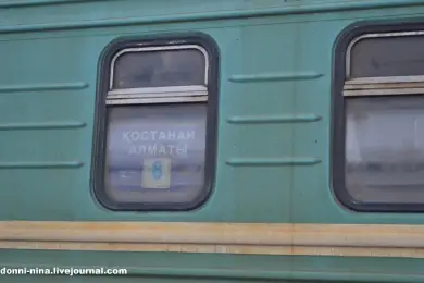 Из поезда "Алматы-Костанай" выпала женщина 