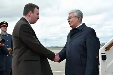 Президент Казахстана прибыл в Москву 