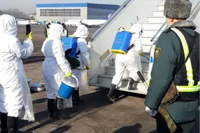 «Молча выполняют свою работу»: как Минздрав Казахстана отбирал медиков для работы с пациентами с подозрением на коронавирус