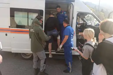Спасатели эвакуировали травмированного подростка из Мало-Алматинского ущелья 