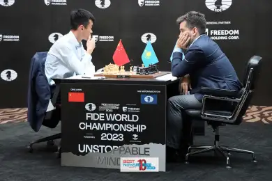 Лижэнь или Непомнящий – Дармен Садвакасов назвал фаворита матча за шахматную короную 