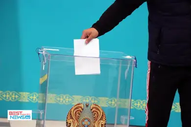 На референдуме поправки в Конституцию поддержали 6,1 млн казахстанцев, против - 1,4 млн 