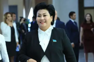 У кого осужденная Бакытгуль Хаменова отпросилась на той 