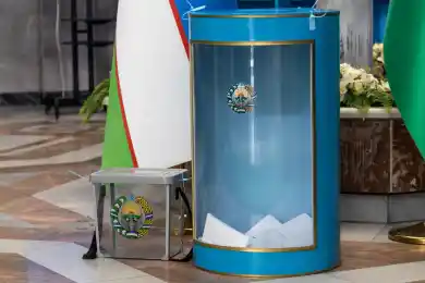 В Узбекистане началось голосование на досрочных выборах президента