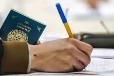 Для трудовых мигрантов с севера на юг Казахстана приготовили сертификаты 