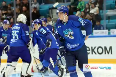 «Барыс» сыграет с «Ак Барсом» без двух игроков