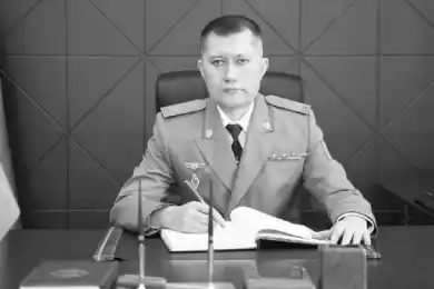 Состоялись похороны военного прокурора Армана Капезова, погибшего под Таразом