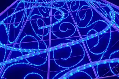 «Мы не отказались»: почему акимат Шымкента поддержал съёмку новогоднего огонька со звёздами