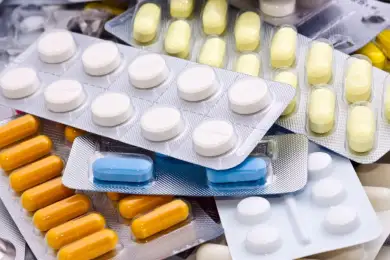 Мамин поручил снизить цены на антиковидные препараты  