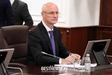 Роман Скляр ответил на вопрос о досрочных парламентских выборах и утечке данных казахстанцев  