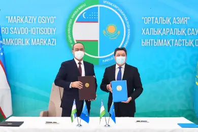 Казахстан и Узбекистан построят Центр торгово-экономического сотрудничества 