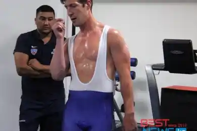 Капитан "Барыса" участвует в открытой тренировке на "Алматы Арена"