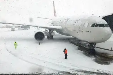 Когда в аэропорту Алматы восстановят график рейсов после снегопада 