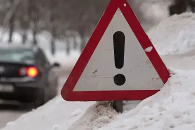 Какие дороги временно закрыты в Казахстане из-за непогоды   