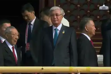 Президент Казахстана прибыл на площадь Тяньаньмэнь в Пекине