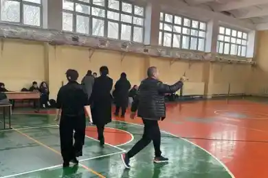 Досаев: «Переночевавшие жители Алматы покинули пункты приема»