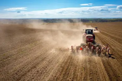 Казахстанские фермеры получат льготные кредиты для посевных работ 